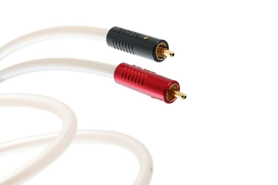 Atlas Element Achromatic X Interconnect Cables