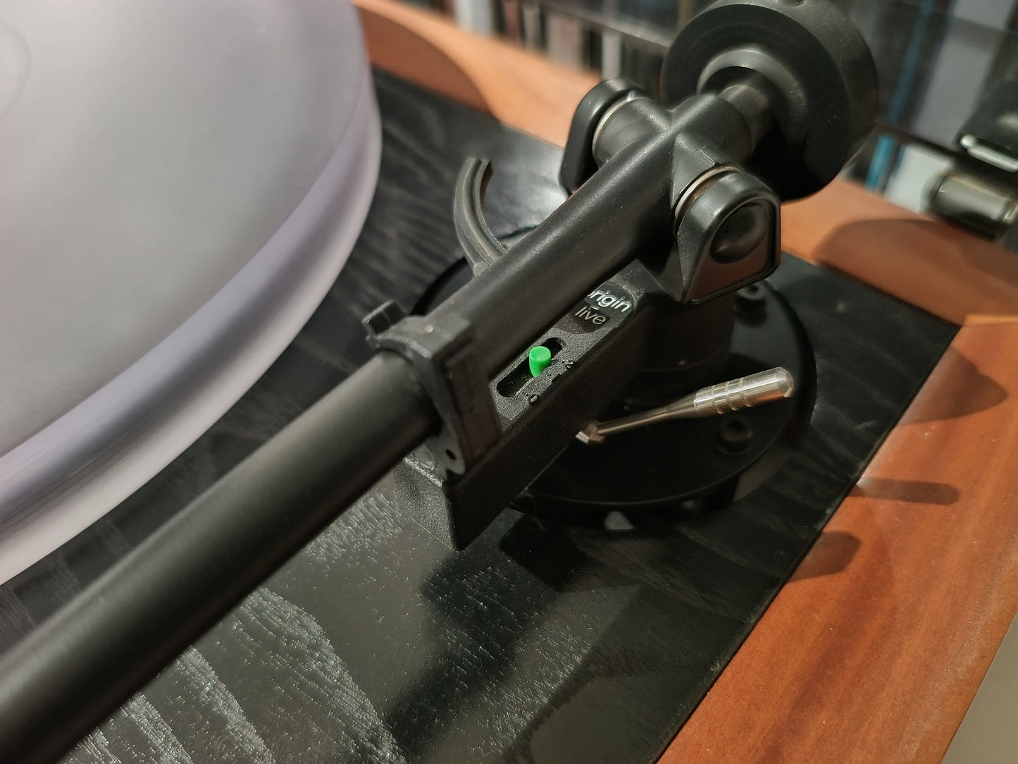 Origin Live Oasis turntable and (Rega BR250 based) tonearm (Click & Collect Only).