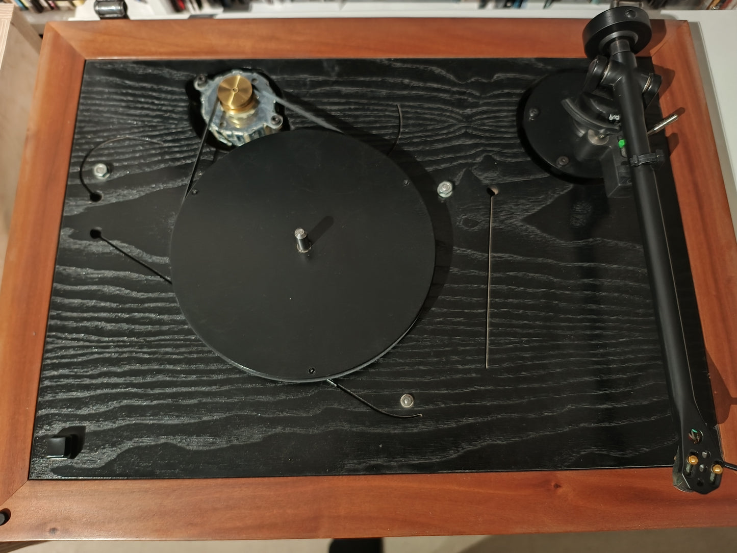 Origin Live Oasis turntable and (Rega BR250 based) tonearm (Click & Collect Only).