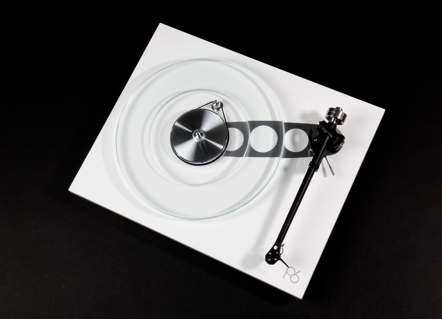 Rega Planar 6 Turntable (Click & Collect Only)