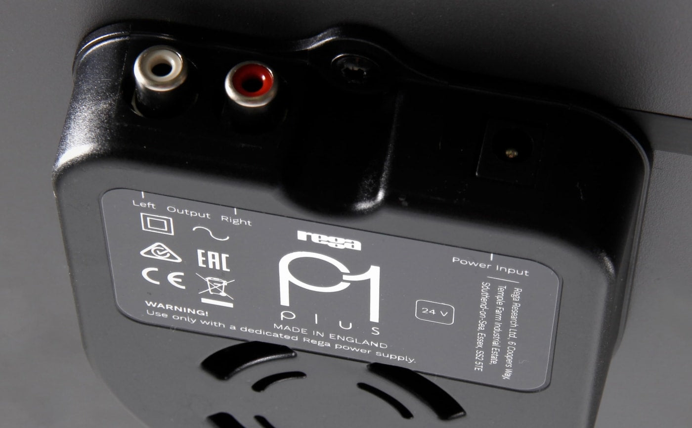 Rega Planar 1 Plus Turntable with internal Phono Stage