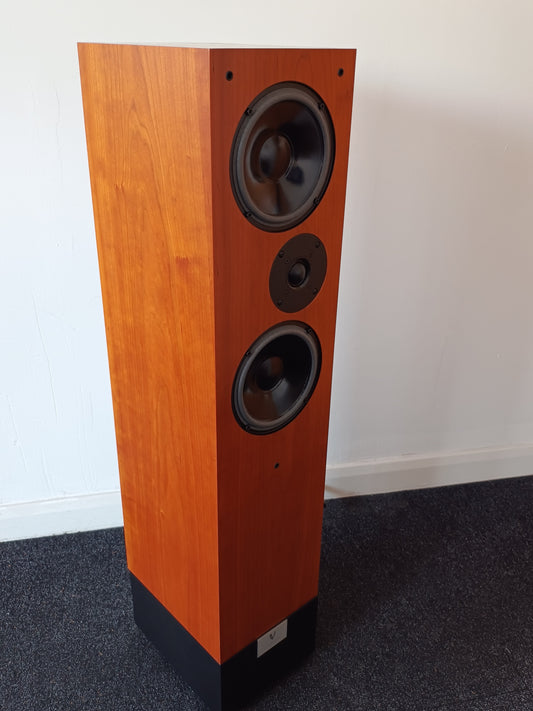 Living Voice Auditorium Avatar 4 (Click & Collect Only)