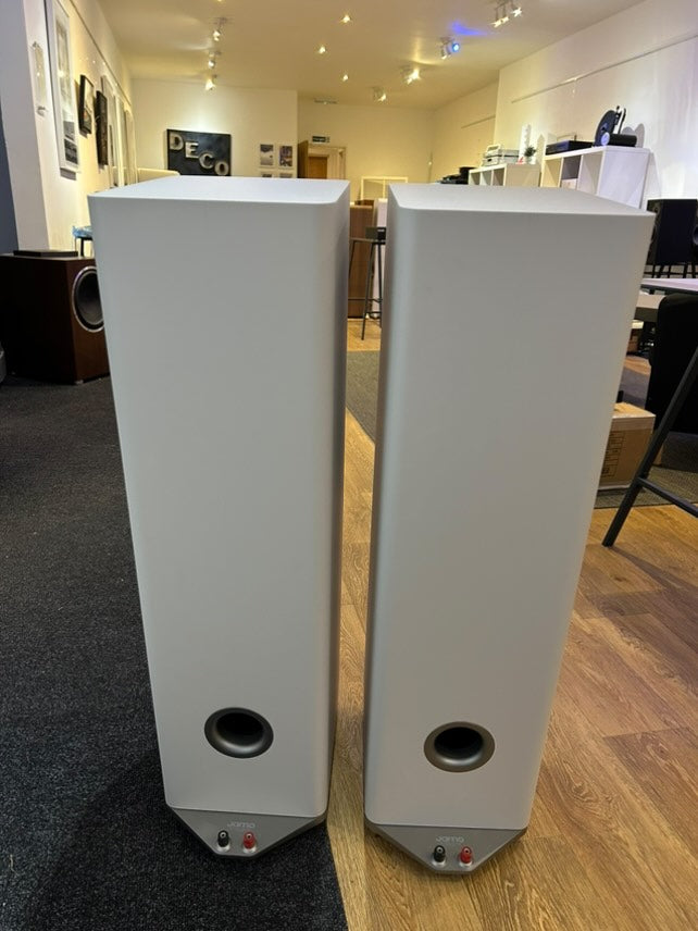 Jamo Studio7 Series S7-27F Floorstanding Speakers *ex Demonstration*