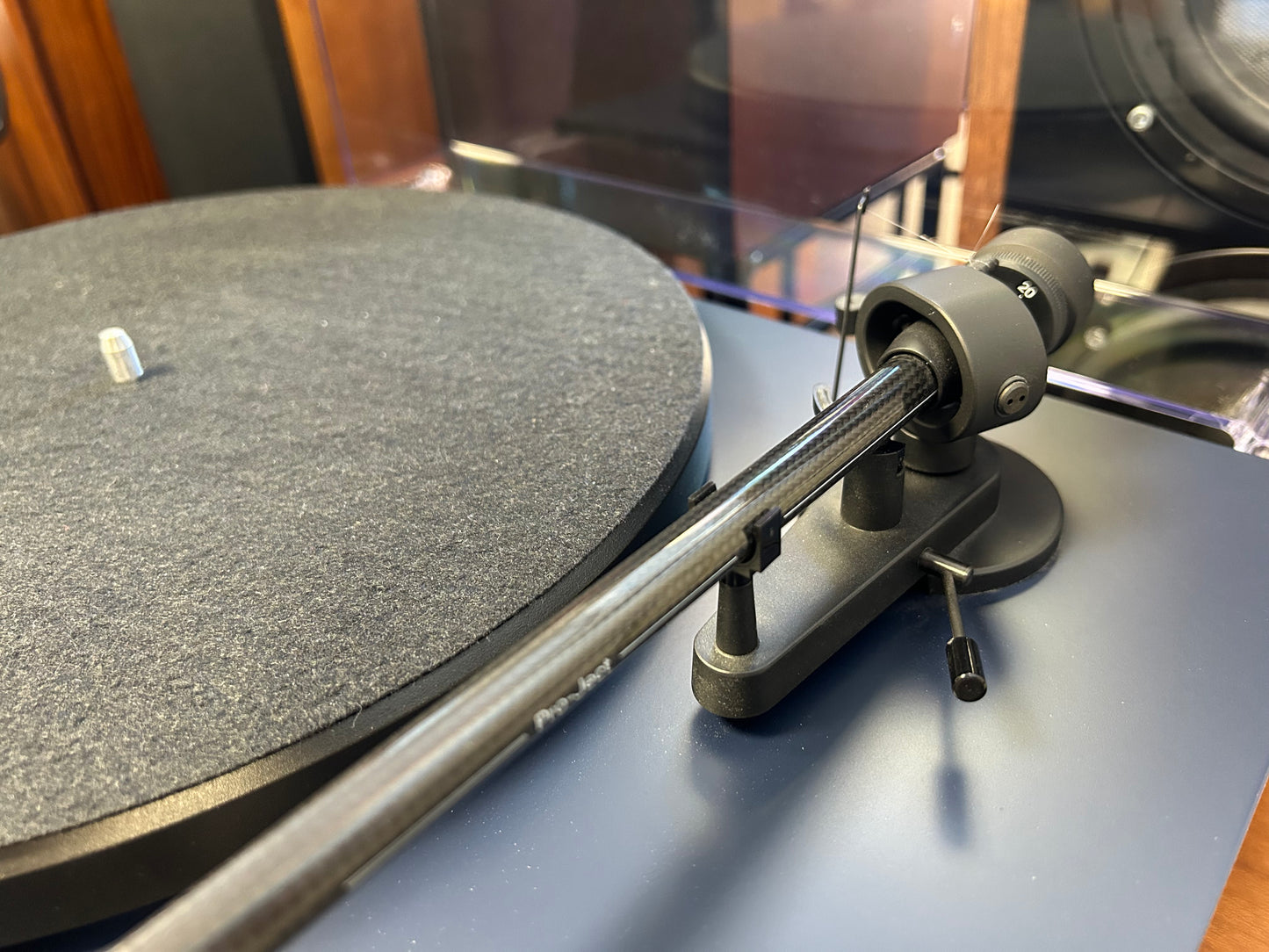 Pro-Ject Debut Carbon EVO Turntable in Satin Blue *Ex-Demonstration Stock*