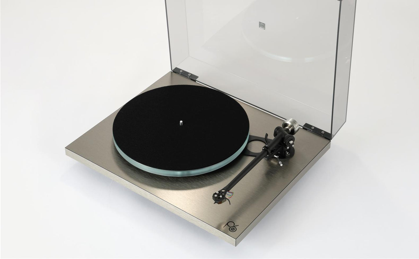 Rega Planar 6 RS Turntable with ND9 Cartridge (Click & Collect Only)