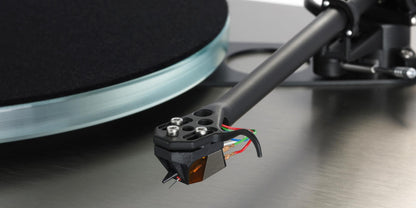 Rega Planar 6 RS Turntable with ND9 Cartridge (Click & Collect Only)
