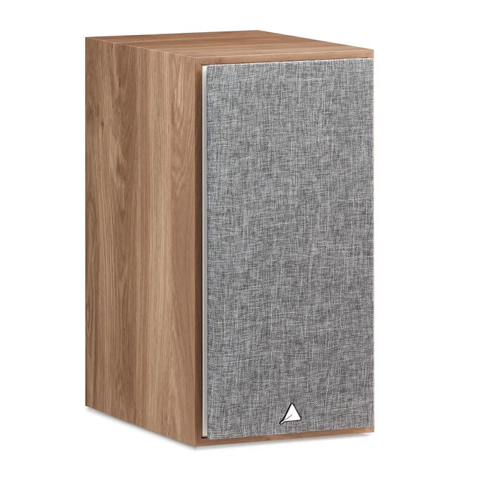 Triangle Borea BR04 speakers