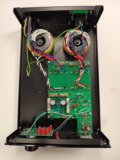 Deco Audio Products GOVERNOR Standard AC turntable power supply (low power)