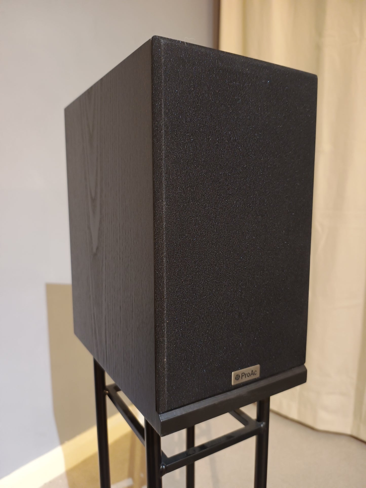 ProAc DB1
