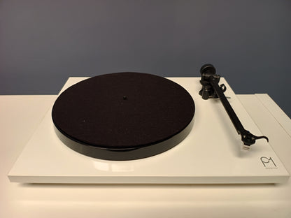 Rega Planar 1 Turntable in White (Used)