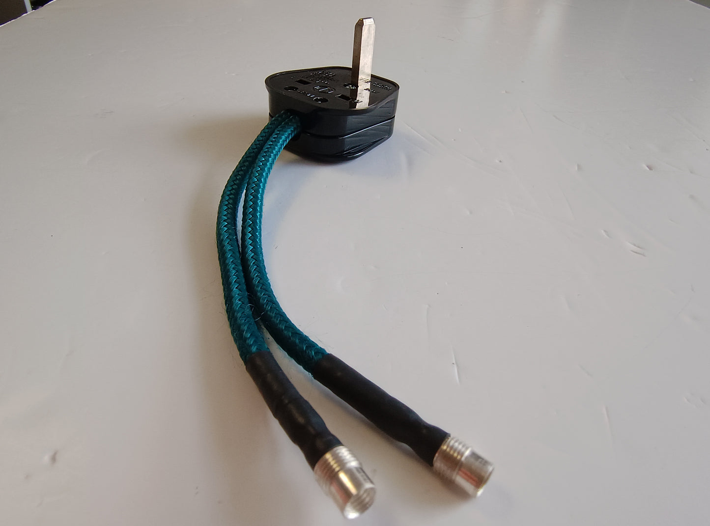 Atlas GRUN 13 UK Power Adapter *Ex Demonstration*