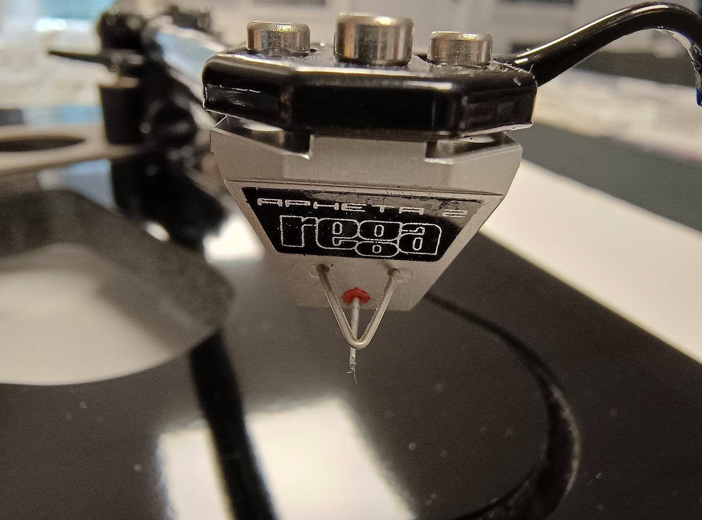 Rega RP8 with Apheta 2 MC Cartridge *Used Item*