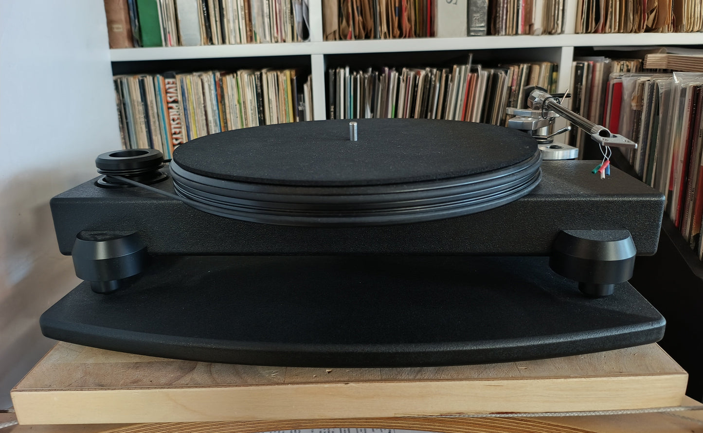 Nottingham Analogue Horizon Turntable Package Special Offer! RRP £1,000