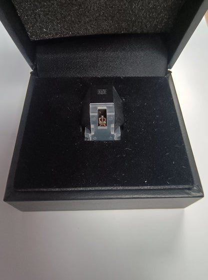 Hana SH MC Cartridge High Output MC Cartridge *Ex demonstration*