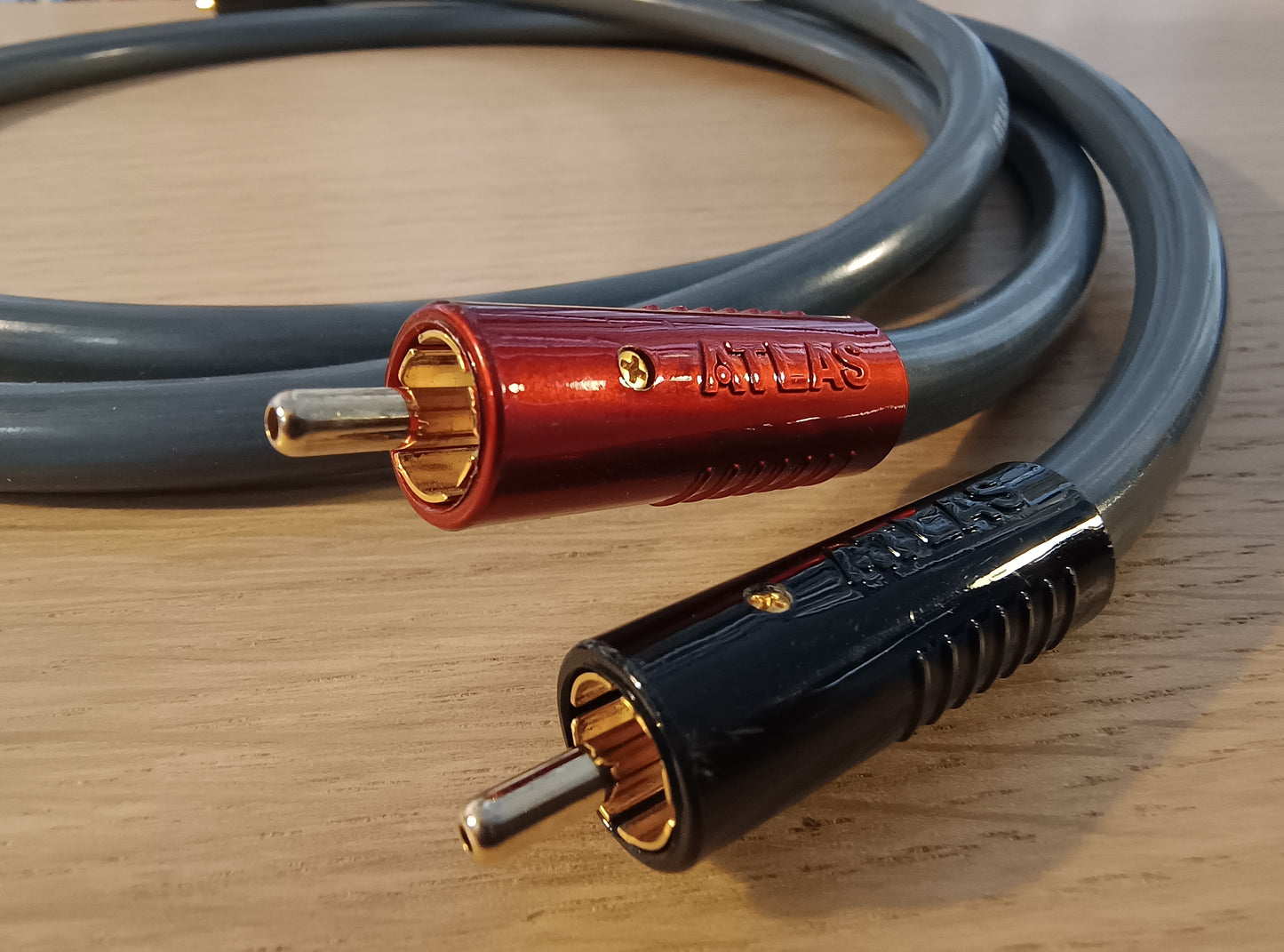 Atlas Ailsa Achromatic 1m Interconnect Cables (Ex Demonstration) RRP £424.50