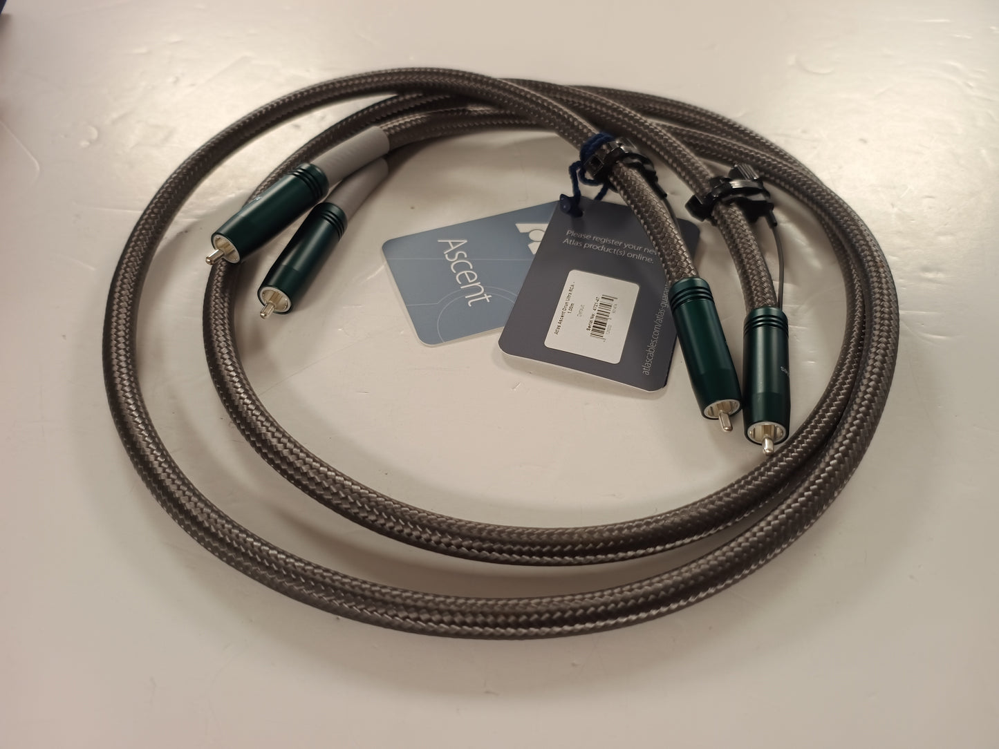 Atlas Ascent Grun Ultra 1m Interconnect Ex demonstration