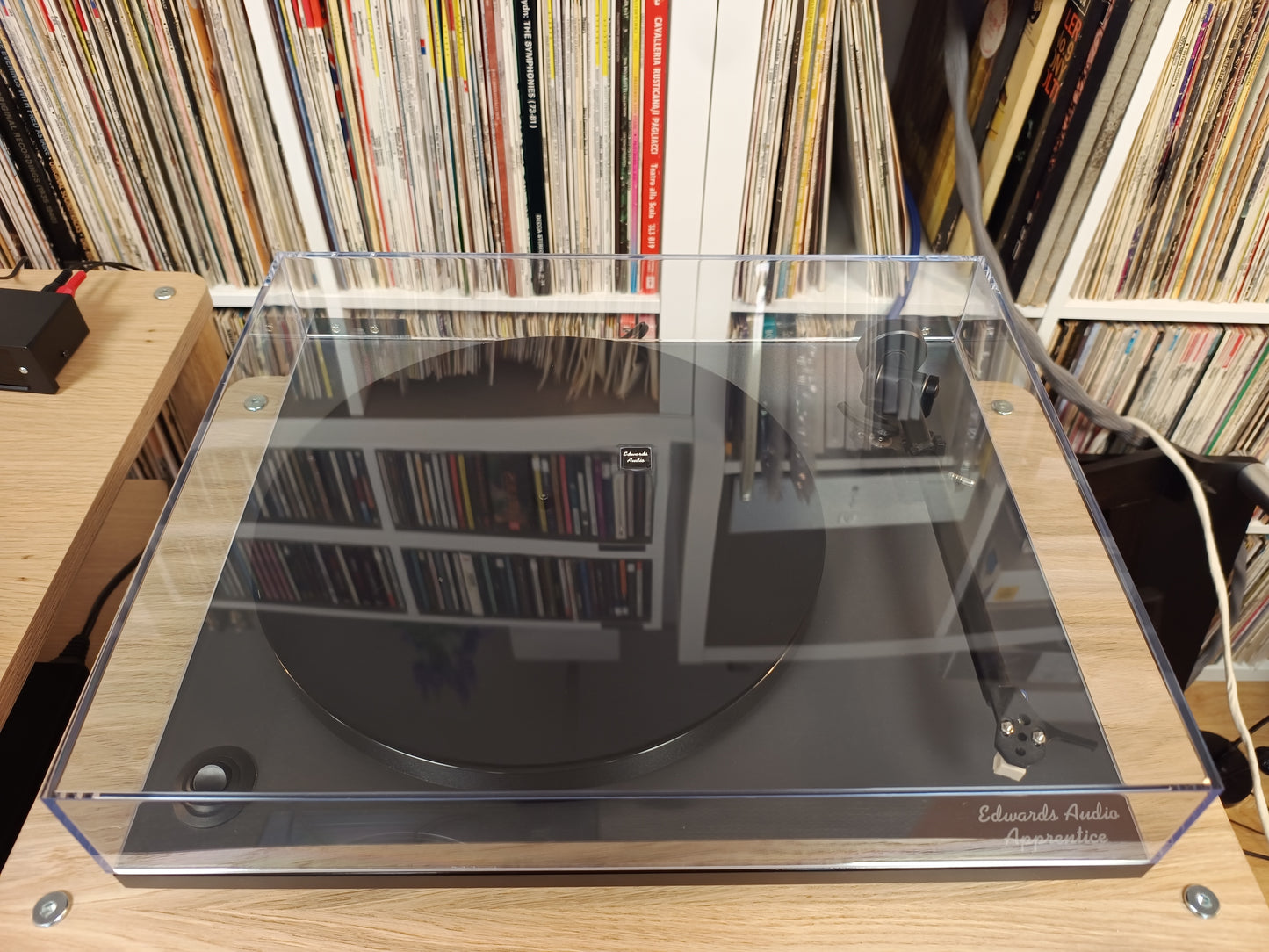 Edwards Audio Apprentice turntable *ex display*