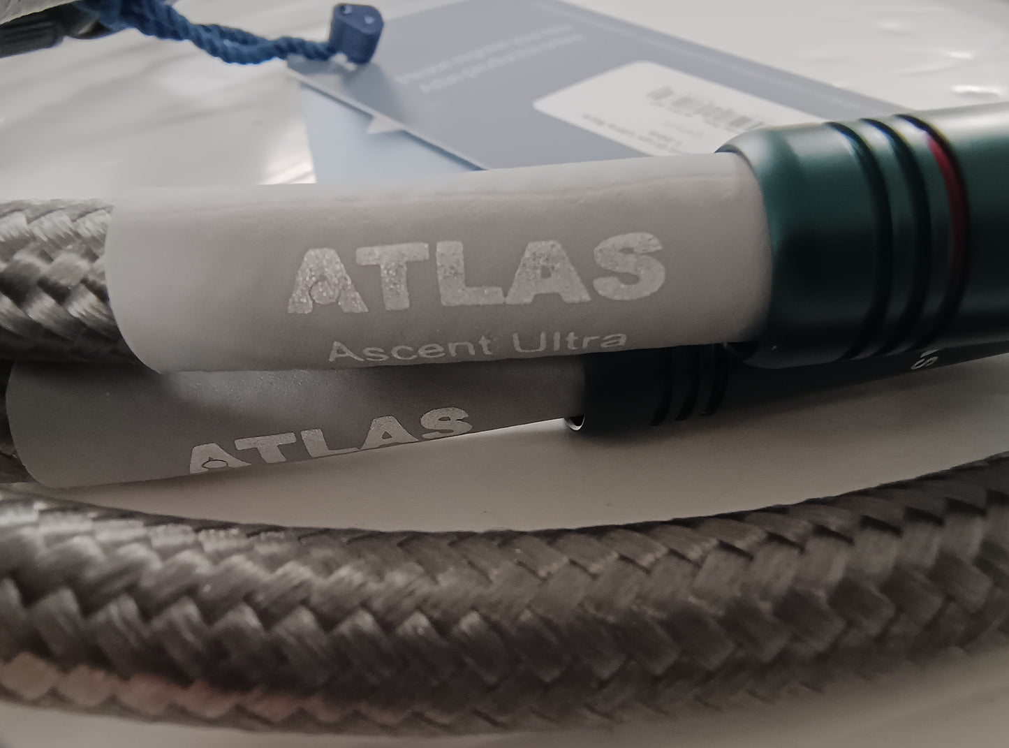 Atlas Ascent Grun Ultra 1m Interconnect Ex demonstration