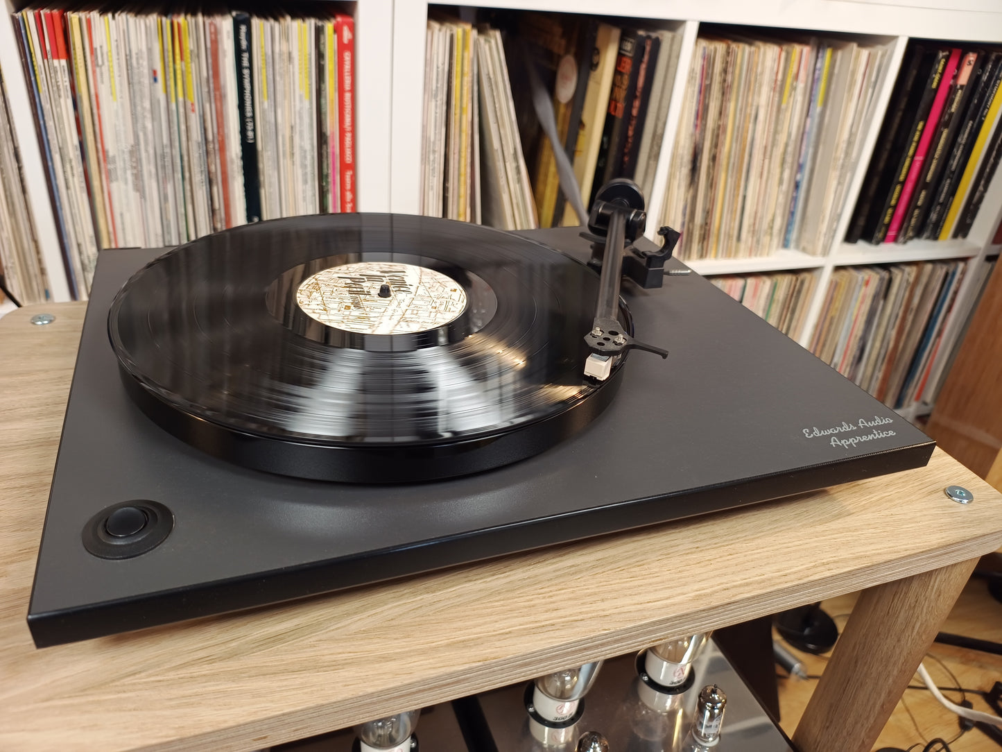 Edwards Audio Apprentice turntable *ex display*