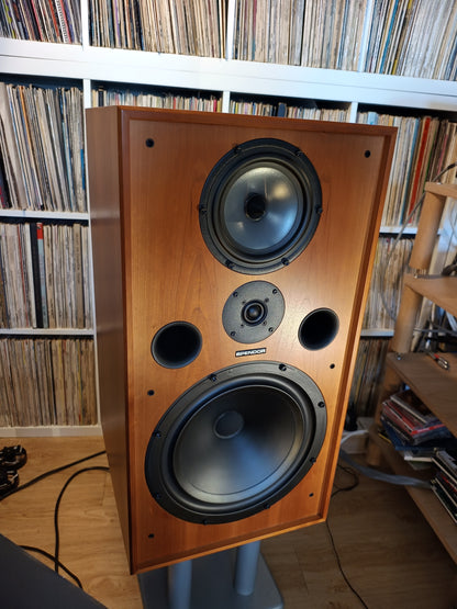 Spendor SP100R2 Speakers in Cherry *Used* (Click & Collect Only)