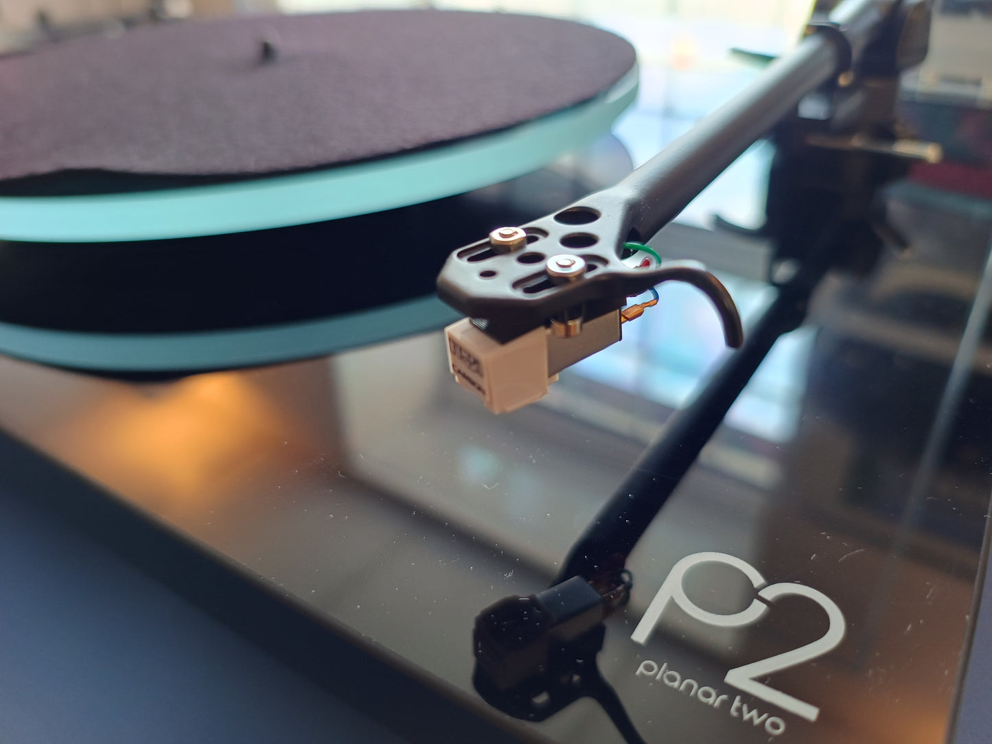 Rega Planar 2 Turntable in Black (Used ) *Click and collect only*