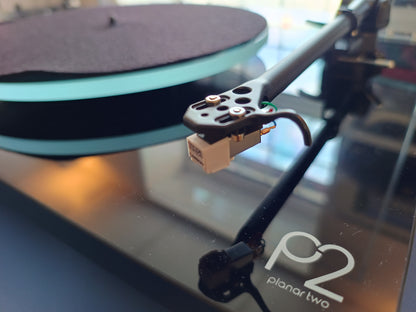 Rega Planar 2 Turntable in Black (Used ) *Click and collect only*