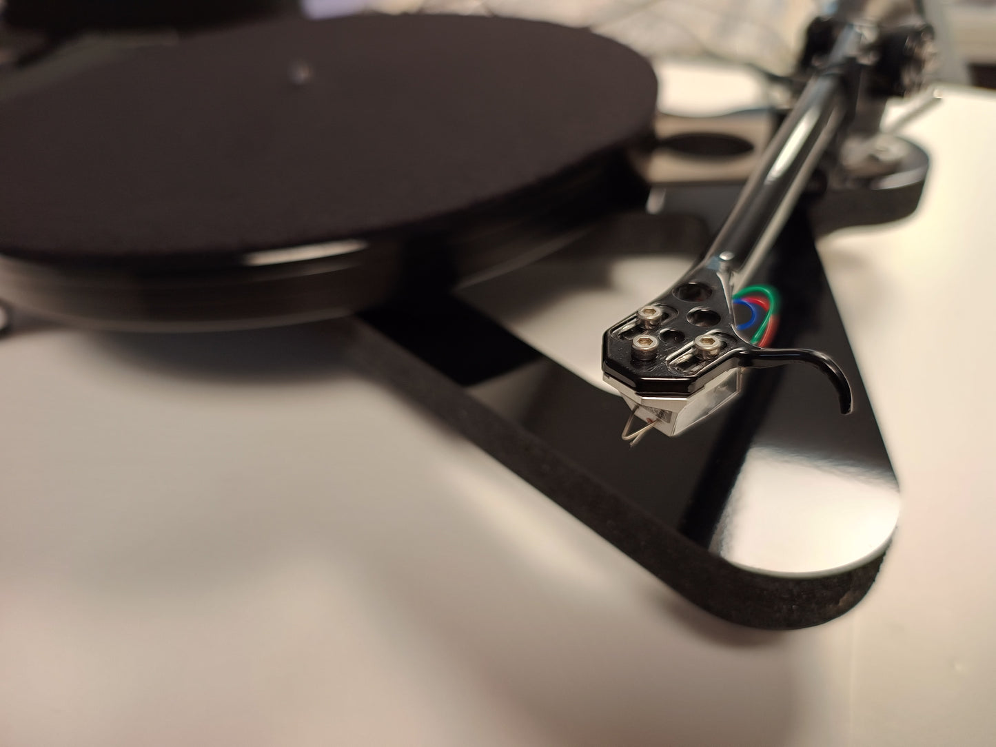Rega RP8 with Apheta 2 MC Cartridge *Used Item*