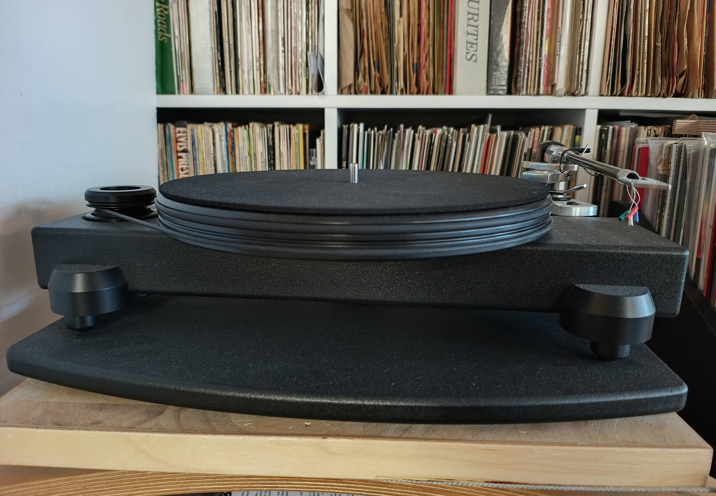 Nottingham Analogue Horizon Turntable Package Special Offer! RRP £1,000