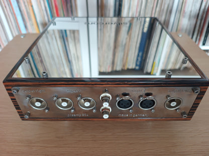 Silvercore 324 Silver wired TVC Pre Amplifier (Used)