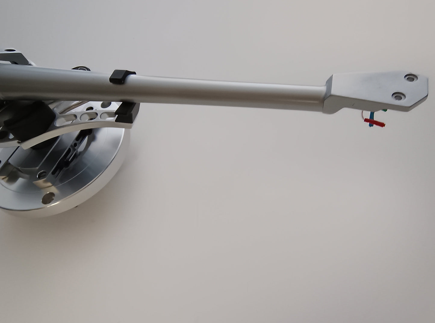 SME Series IV Tonearm Factory MCS150 Silver Wired *Ex Demonstration*