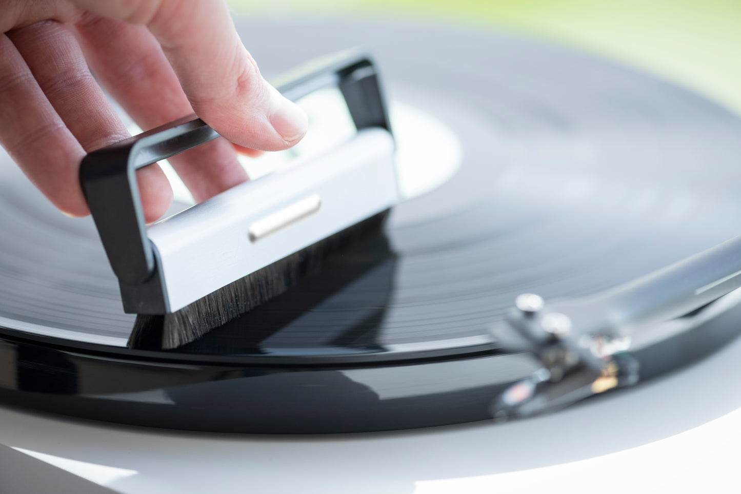 Pro-Ject Turntable Cleaning Kit (Brush-It & Clean-It) Carbon Fibre Record & Stylus Brush